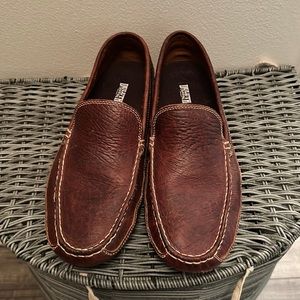 Men’s moccasins